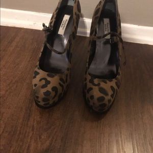 Vera Wang pre owned size 8